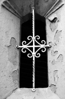 Window Cross I - b/w