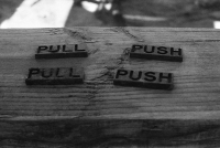 Push Pull - b/w